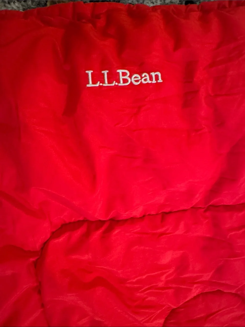LL Bean Red Sleeping Bag 57in x 24in while Zipped CAMP BAG 40 degree